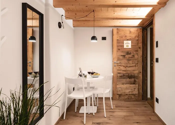 Apartment Centre - Martinet 17 *