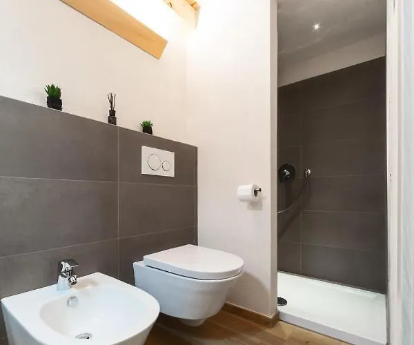 Appartement Centre - Martinet 17 *